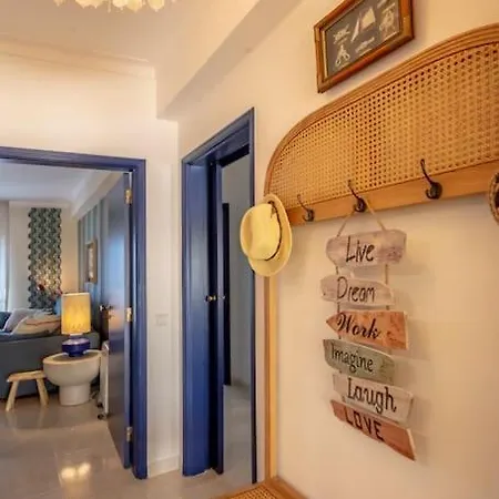 Acolhedor Em * Лагуш